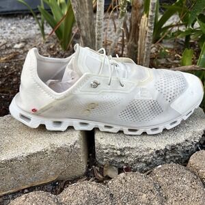 On Cloud 5 Coast Running Shoes Men's 11.5 White Slip On Lightweight Sneakers